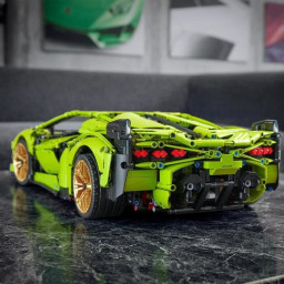  1:8
