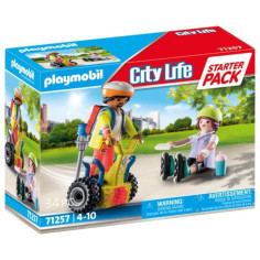 PLAYMOBIL - 71257 - City Action Les Secouristes - Starter Pack - Secouriste avec gyropode PLAYMOBIL - 71257 - City Action Les Secouristes - Starter Pack - Secouriste avec gyropode