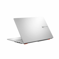 Ordinateur Portable Asus 90NB0ZT1-M012N0 15,6" Intel Core i3 N305 8 GB RAM 512 GB SSD